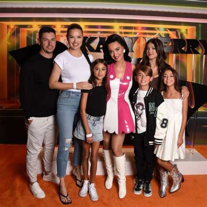 Adriana Lima's Parents Meet Maria And Nelson