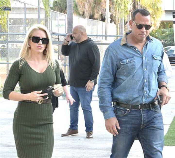 Alex Rodriguez, girlfriend Jac Cordeiro are Instagram official