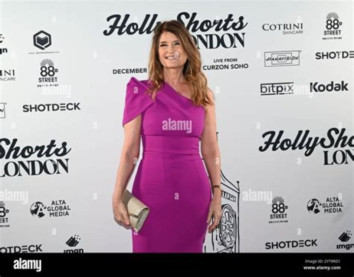 Alexandra Adi Net Worth - BeamVibe
