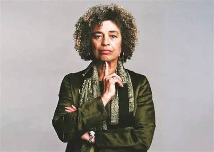 Angela Davis Tried to Be In a Perfect Heterosexual Marriage before Coming Out as a Lesbian