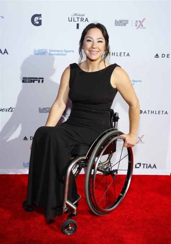 Ashlee Nichols Net Worth 2024 |