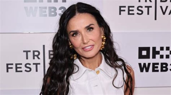 Demi Moore Net Worth in 2023 How Rich is She Now?