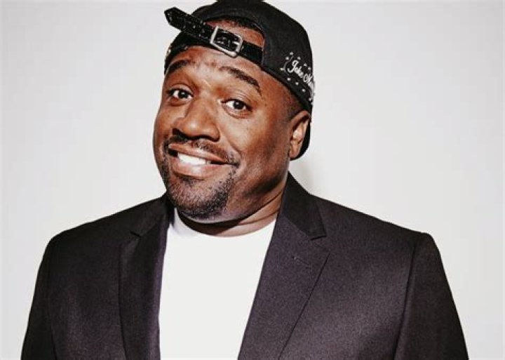 Despite Having A Wife Corey Holcomb Watches Movies Only With His Mistress |