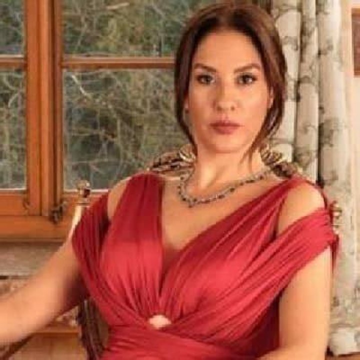 Evrim Alasya - Bio, Age, Height, Net Worth, Facts, Nationality ·