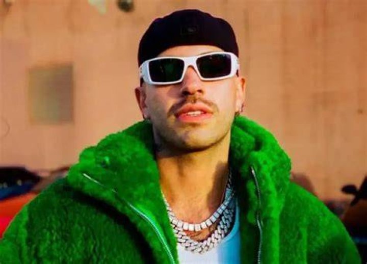 Feid Biography: Age, Net Worth, Albums, Songs, Wife, Kids, Siblings, Nationality, Instagram