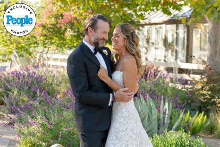Hallie Gnatovich Said Yes To Wedding With Josh Gates, & It's Not Mainstream ·