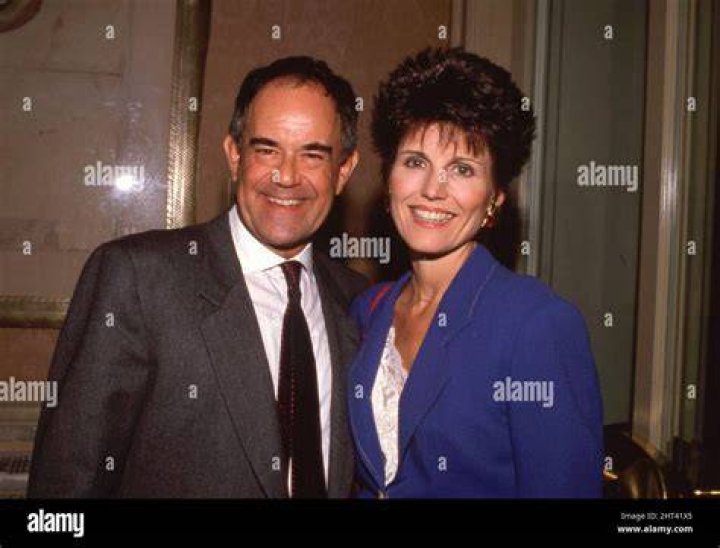 Inside Brian Baumgartner's Married Life with His Second Wife Celeste Ackelson ·