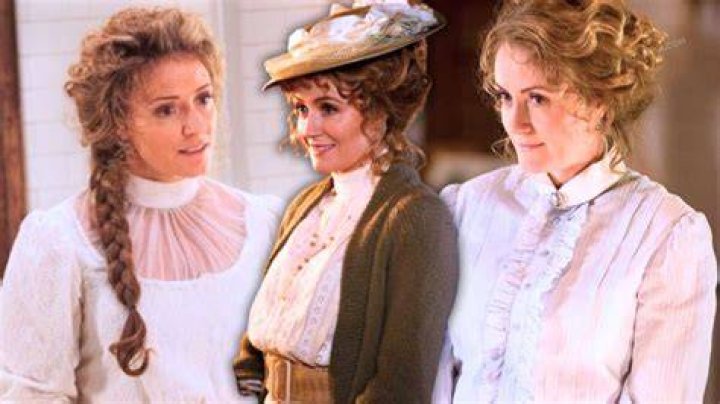 Is Helene Joy From Murdoch Mysteries Really Pregnant Again? Fans Wonder If her Pregnancy Written Int