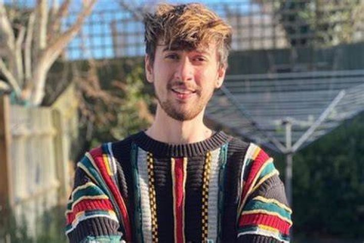 Jammidodger Net Worth Income And Earnings From His Merch And YouTube