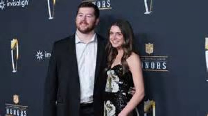 Joe Thuney Wife
