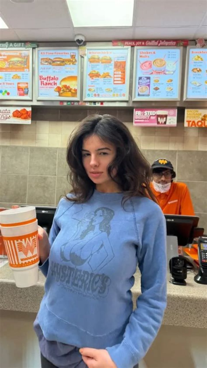 Madison Bontempo - Bio, Age, Net Worth, Height, Nationality, Career, Wiki ·