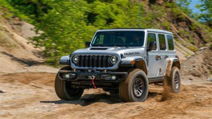 Misty Ray Jeep Wrangler: Unleashing Off-Road Dominance [Videos]