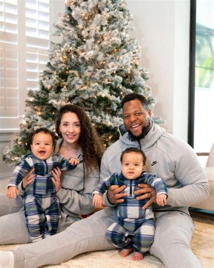 Ndamukong Suh Ethnicity: Family Origin & Race
