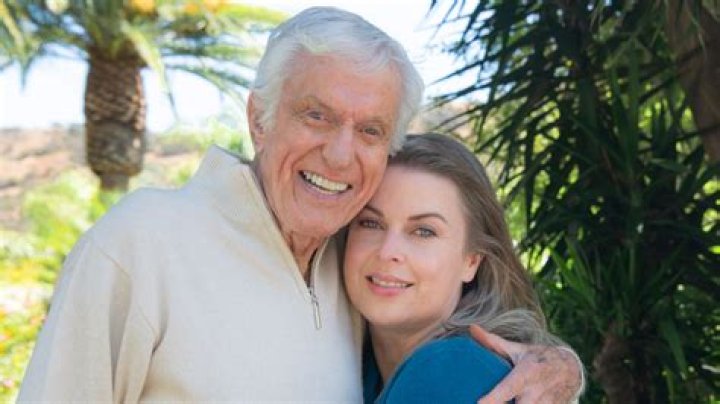 Steve Martin's Wife Age Gap