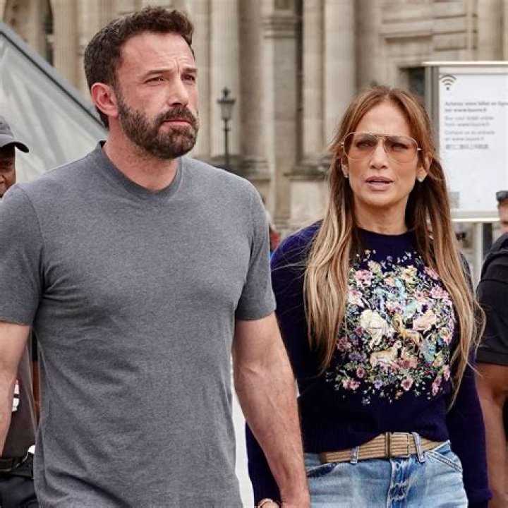 The woman who exposed Ben Affleck after unmatching with him on Raya said she's now engaged to contro |