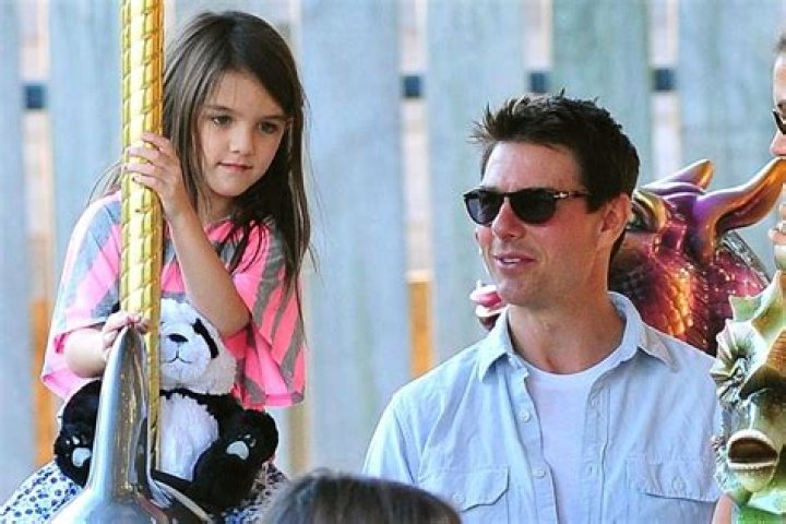 Tom Cruise S Daughter Suri Cruise Is