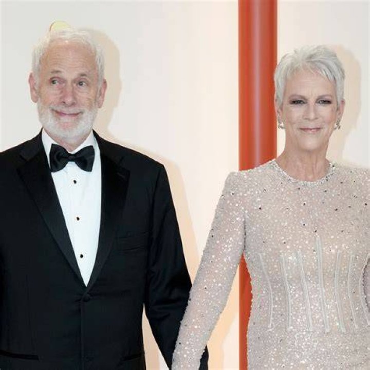 Unveiling the Height of Jamie Lee Curtis: A Comprehensive Review