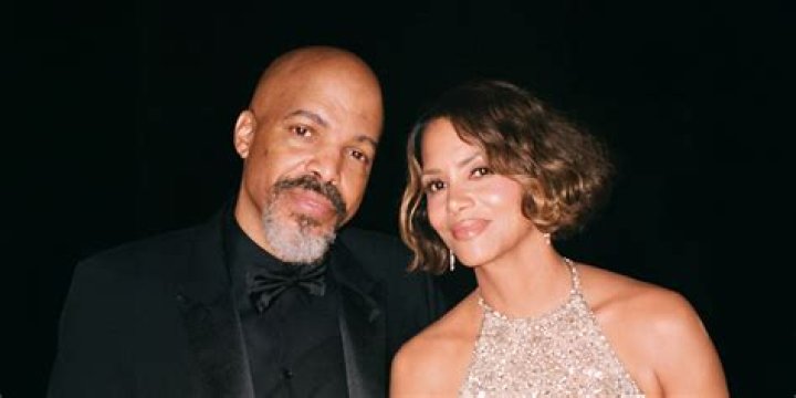 Unveiling The Secrets Of Kayce Smith's Enduring Relationship