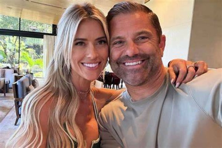 Who is Christina Elmore Dating Currently? Know the Detail of her Affairs and Relationships