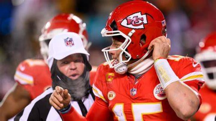 Why does Patrick Mahomes wear his helmet so high? Kansas City Chiefs quarterback adopts unusual on-f